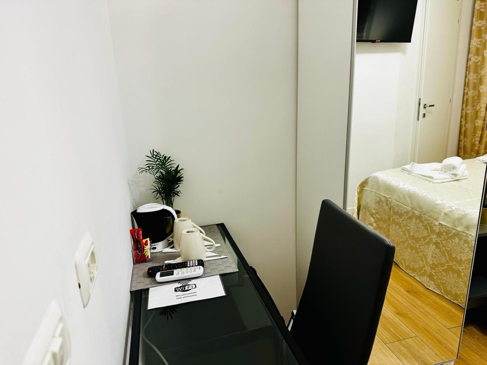 Pensión Rome Holiday Guesthouse Roma