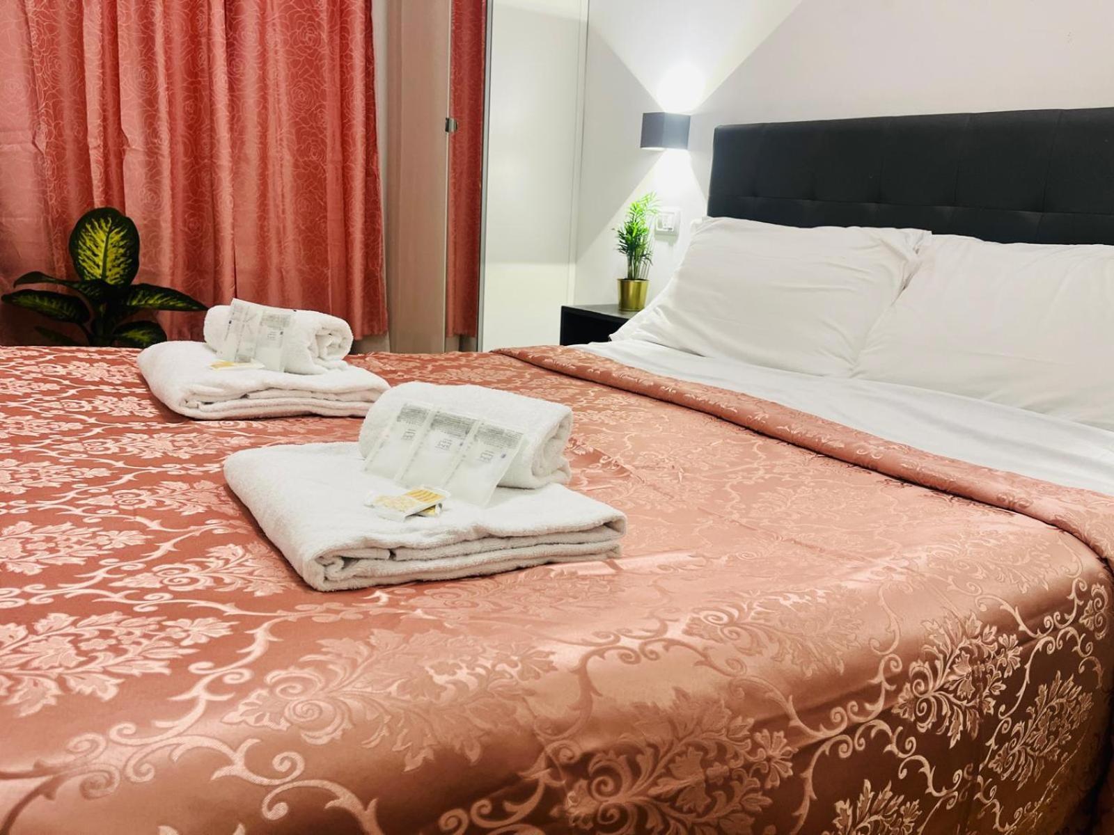Rome Holiday Guesthouse Pensión Roma